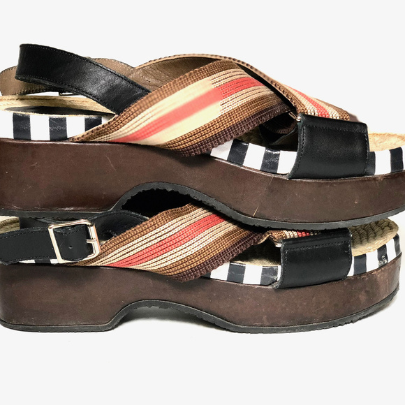 SOLD! Marni Women Leather Raffia Sandals - Picture 2 of 8